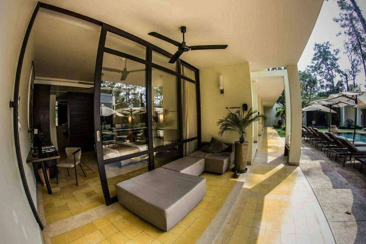Vue extérieure d'une chambre de luxe au Cambodge